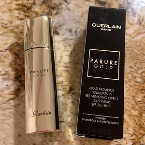 Guerlain Parure Gold - Gold Radiance Foundation SPF 30 (30ml)